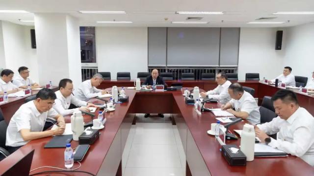 中國化學(xué)黨委召開常委會（擴大）會議暨黨建工作領(lǐng)導(dǎo)小組會議